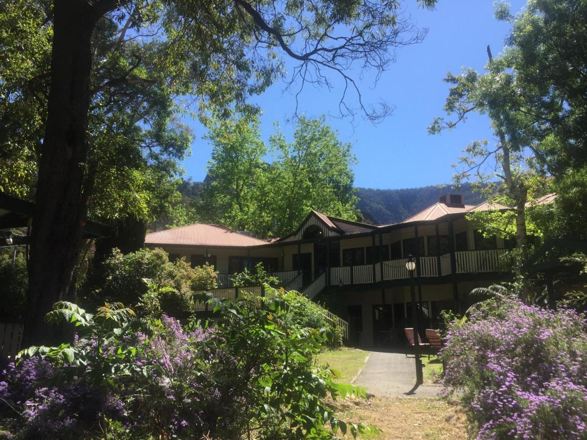 The Grand Halls Gap Exterior photo